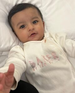 Sarah Khan Instagram - My baby turns 2 today ALHAMDULLIAH ♥️

Truly the greatest blessing💕