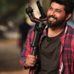Saravana Vickram Instagram – VARISU TRAILER 🔥 My Version 😉
Fan boy 🤩 #thalapathy 
Waiting for #varisu 

Dop 👉 @gokul_krishnan_1010 

@jagadish_palanisamy @7_screenstudio @dilraju.producer @directorvamshi @rashmika_mandanna @musicthaman @onlynikil @lokesh.kanagaraj @chandru_duraiyappa @thalapathyvijay.fc @thalapathy_vijay_officials_ @actorsathish @r_sarath_kumar @vtvganeshnj  #theethalapathy #vaathalaiva @vijaytelevision @__vijayactor__ @arun_aravind_twins @arunraja_kamaraj @joinprakashraj