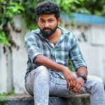 Saravana Vickram Instagram – Chiyaan chiyaan…😉🤩

@seenuragav 
Dop 👉 @gokul_krishnan_1010 

#chiyan #dance #fun #love #passion #saravanavickram #sethu #bala #trending