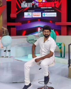 Saravana Vickram Instagram - At "Neeya Naana" show...✨🤩

#neeyanaana #vijaytv #saravanavickram