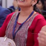 Sarayu Mohan Instagram - @sarayu_mohan Sarayu in qatar #thattakam #thamzaraa competition #malayalamcinema #malayalamacress #moviequotes #mallumovies #keralaphotography #moviemagazine