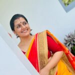 Sarayu Mohan Instagram - Some filmy days❤️!