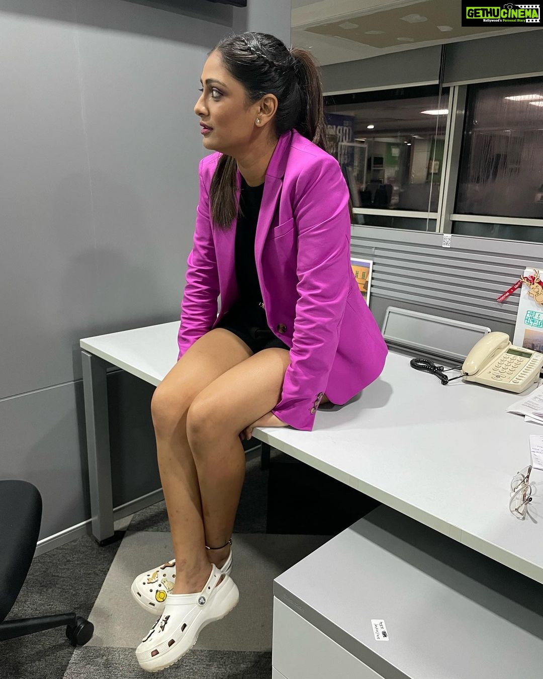 Sastika Rajendran Instagram - Pic 1 : Day 1, Pro kabbadi League Pic 2 : Day 365, ICC Menβs Cricket World Cup 2023 π§Ώπβ€οΈ One roller coaster year! Thank you my boys and girls ππ€ @sriram_madhavan15 @sesha_iyer @iamslackie @ekambaram_10 @harish.narayanan.5 @that_sensitive_kid @veekayy_here @auhsojv @vjchristy @prachee_05 @sagarinsta_chennai @bhavnabalakrishnan @vishnu.h.warrier @supermuthu @gowtham_dhavamani @aparna.rajkumar @goalquiz Grateful to you all π Thank you for everything you have done for me ππ And I promise to annoy and irritate you guys more. #SportsPresenter #StarSportsTamil #Grateful #Blessed Star India