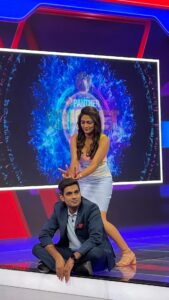 Sastika Rajendran Instagram - Hopping into the trend with @supermuthu 🤣🤣🤣 #Leo #karukarukarupayi #starsportstamil #muthuvinkelvi #ishtathukku