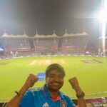Sathish Instagram - Awesome Win India Against Australia 💪❤️👍 Extraordinary knock @virat.kohli and @klrahul 💪💪 #jaihind 🇮🇳 #indvsaus ❤️#cricketworldcup ❤️