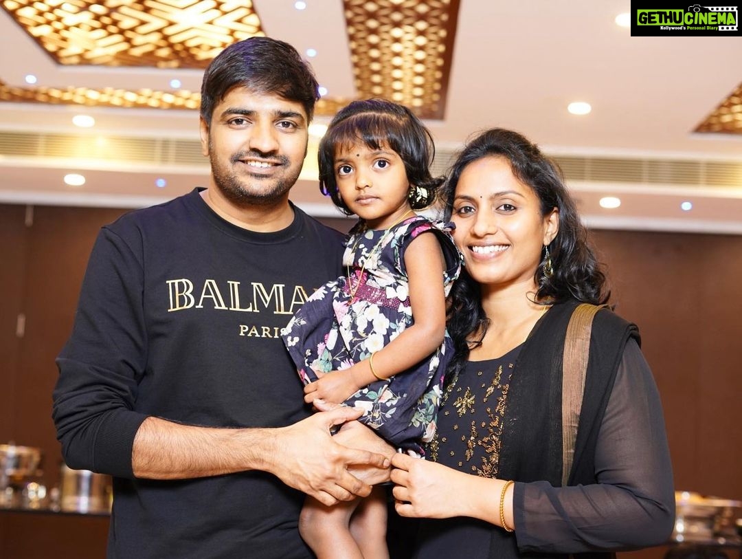 Sathish Instagram - Happy birthday to my World Niharika 🤗❤️😘