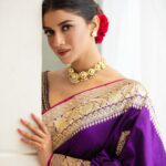 Sauraseni Maitra Instagram – Light and Might 💫💜

#festiveseason #postpujo #sareelover #purpleaesthetic