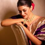 Sauraseni Maitra Instagram – 💜💫

#purpledream #lastoftheseries #postpujo #festive