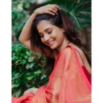 Sayali Sanjeev Instagram – Just ❤️
•
•
•
Saree & blouse @eternitybysakshi 
MUA @smrutibhurke_mua 
Clicked by @deepali_td_official 
•
•
#goodevening #postingafteralongtime Mumbai, Maharashtra