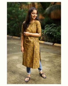 Sayali Sanjeev Instagram - 💫
•
•
•
Wearing @radheya_collection 
•
•
#goodevening