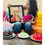 Sayali Sanjeev Instagram - Love ❤️ Thank you so much everyone for your warm wishes.. for making my birthday very special.. • • Clicked by @juii.14 ❤️ #birthday #aboutlastnight #missubaba