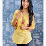 Sayali Sanjeev Instagram - Thank you so much for your love and blessings… SHARVARI ❤️ • • #firstlooktest #shubhmangalonline #gratitude Mumbai, Maharashtra