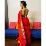 Sayali Sanjeev Instagram - ❤️ • • Blouse designed by @soniyasaanchi Clicked by @shweta_0718 😘 • • #red #❤️ #love #favorite #saree #paithani #maharashtra #marathimulgi