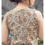 Sayali Sanjeev Instagram - This is neverending love for kalamkari ❤️ Ready to slay the day in this am to pm look . . dress from : @kautuka_couture . DM to order . . 📷 : @mirrorcraftfilms MUA : @makeupbykomalhire Hair : @creation_by_k_koli_ . . . #fashion#kautuka#ethnic#ganeshustav#pink#pestlecolor#vastra#instagram#fashionlove#traditional#pinkkurta#sayali_sanjeev_official#marathiactress#marathiceleb#maharastrianfestival#onlineshopping#indianfashionblogger Mumbai, Maharashtra