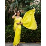 Sayali Sanjeev Instagram – 💛
Makeup & Hair by @shinewithsakshi_ 
Beautiful Nauvari Saree by @atarabynamitakataria 
Shot by @aartilokhandeofficial 
Shoot managed by @n.i.d.s_ @wechitramedia 
#saree #navvari #ootd #sayalisanjeev