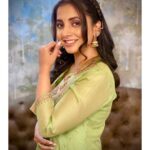 Sayali Sanjeev Instagram - 💚 • Styled by @trushala_nayak • • #blessed