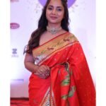 Sayali Sanjeev Instagram - म टा सन्मान २०२३ • • Styled by @trushala_nayak पैठणी @navinyas_handloom • • #blessed Mumbai, Maharashtra