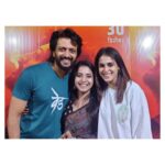 Sayali Sanjeev Instagram – वेड…. 
I’m in love with the Direction, performance, camera, background music, action sequences, songs every single thing..

३० डिसेंबर पासून चित्रपटगृहात .. please please please do watch this stupendous movie.. 
@riteishd @geneliad  you both are ❤️❤️
@ashok_saraf_official @nivedita_ashok_saraf 😘😘❤️

@jitendrajoshi27 @siddharth23oct 
@shubhankar_tawde @prajakt_d @sandeep_films & Team वेड…. 
 
#ved