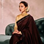 Sayani Gupta Instagram - @imdb Portrait Studio @imdb_in @kalpananoir 🌸 For @mumbaifilmfestival Wearing @raw_mango @anmoljewellers Team @shreejarajgopal @eshwarlog @deepalid10 @dhwanii.jain 🌟