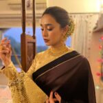 Sayani Gupta Instagram - @mumbaifilmfestival Opening Night! Finally it’s that time of the year! In @raw_mango @anmoljewellers @thepinkpotli Styled by @shreejarajgopal Assisted by @dhwanii.jain Make up by @eshwarlog Hair by @deepalid10 ✨💫🌟