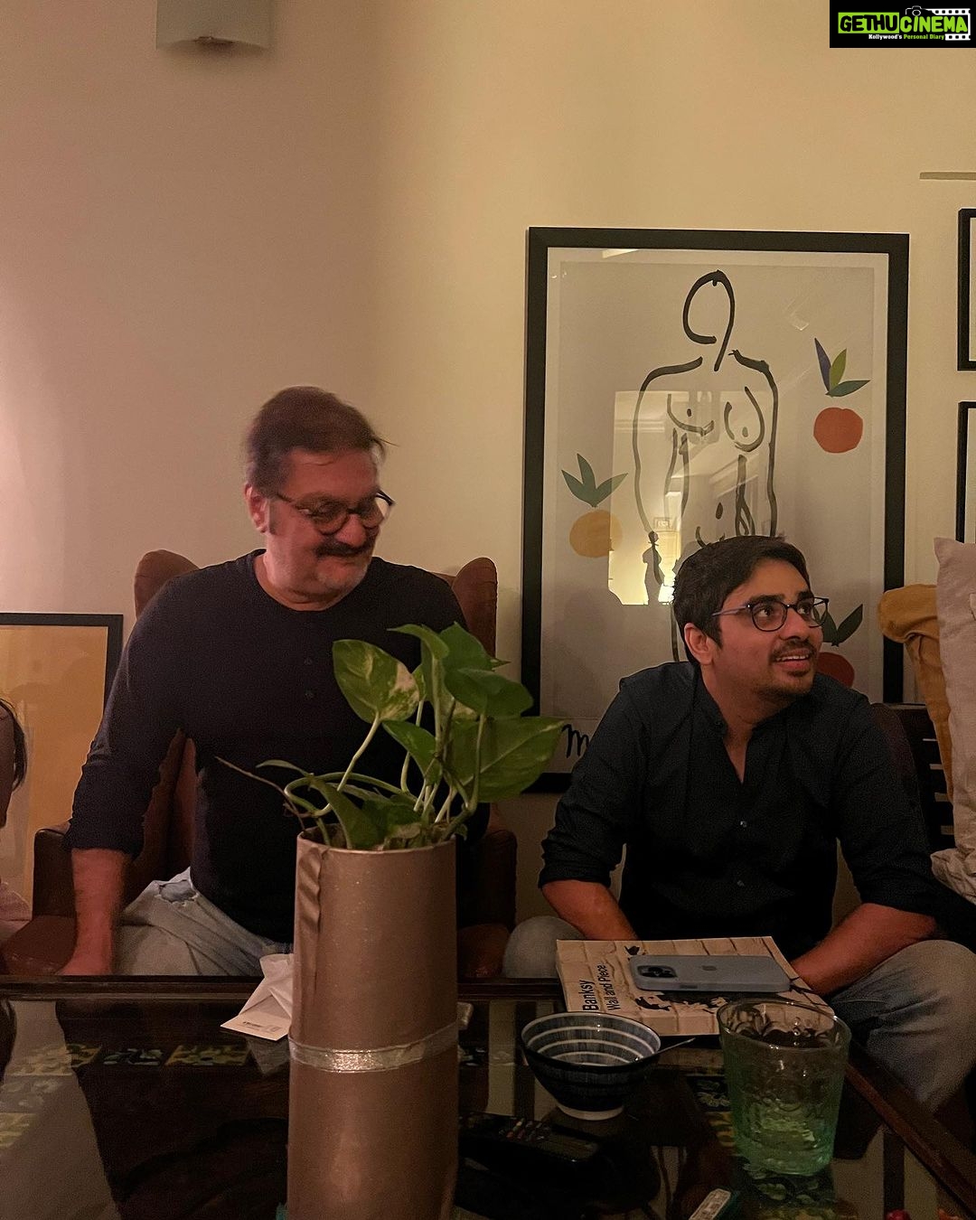 Sayani Gupta Instagram - A birthday well spent! Thank you all of you for the out pouring love, warmth and wishes that really moved me. I see you. Thank you for seeing me. Incredibly grateful for the friends that one has earned. Wanted to spend the day nestled at home calmly.. (perks of growing older). Was exactly that. Worked out (after 1.5 months), amla juiced, ate cake and mutton chaap that I cooked for myself, drank some beautiful Italian wine & malt, hugged & chatted. Was calm, peaceful, serene, happy with so much warmth! π Have the best year all of you! Big love! π