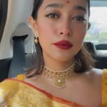 Sayani Gupta Instagram - Shubho Nabomi @ekayabanaras @amrapalijewels