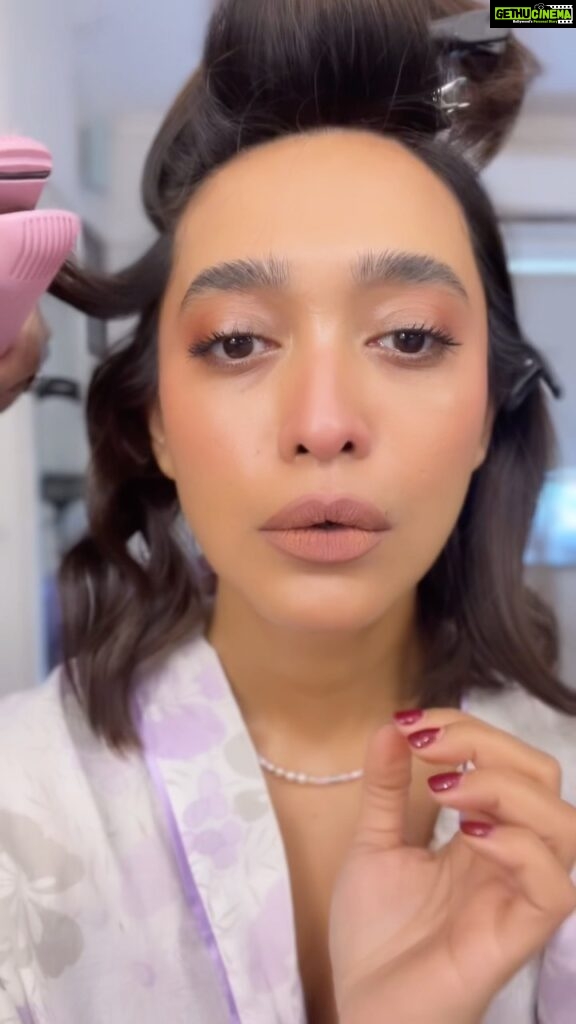 Sayani Gupta Instagram - Lipstick Post since you guys are obsessed! @maccosmetics @maccosmeticsindia lipsticks! #notapaidpost Whirl lip liner Teaser 68 body Vixen 52 Center