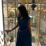 Sayani Gupta Instagram – Mood is 💙

Self styled in @stylemati with my tie & dye DMs!

MUA @eshwarlog 
Hair @paloshell 

For #badminton @largeshortfilms at @mumbaifilmfestival