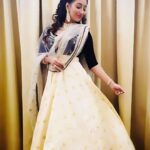 Sayantika Banerjee Instagram - শোন গো দক্ষিণ হাওয়া প্রেম করেছি আমি... 🥺✨! . . . @iamsayantikabanerjee #sayantikabanerjee #sayantikabanerjeeofficial #bindassayantika #instagood #instagram #love