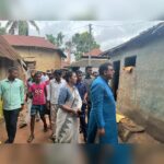 Sayantika Banerjee Instagram - বাংলার আবাস যোজনার টাকা আটকে রাখার ফলে আজ বাঁকুড়ার বিষ্ণুপুরে ও ছাতনা এ তিন টি ছোট্ট শিশু ও এক বয়স্ক মহিলার মাটির দেওয়াল ভেঙ্গে চাপা পরে মৃত্যু হয়। কেন্দ্রের সরকারের স্বেচ্ছাচারী মনোভাব ও বঞ্ছনার তীব্র নিন্দা করি। @aitcofficial @trinamoolenabojowar Bankura