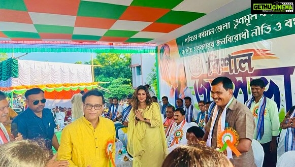 Sayantika Banerjee Instagram - পশ্চিম বর্ধমান জেলা তৃণমূল কংগ্রেসের ডাকে কেন্দ্রের জনবিরোধী নীতির প্রতিবাদে আজ পাণ্ডবেশ্বর বিধানসভা এ জনসভা । জয় বাংলা 🙏🏻 Pandabeswar
