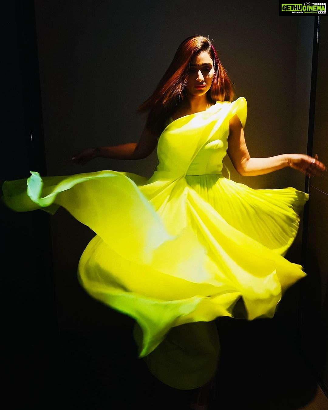 Sayantika Banerjee Instagram - Let Me Be Your Firefly 🔥 Goodnight ❤️ #withlovesayantika #goodnight #sayantikabanerjeeofficial #firefly