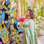 Sayantika Banerjee Instagram – দেবীপক্ষ
#durgapuja2023
 Makeup @sayantadhali 
Hair- @ginni_love21 
Styling- @kiara_sen111 
Concept – @hscreationkolkata 
Photography – @siladitya_dutta