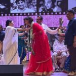 Sayantika Banerjee Instagram – মহানায়ক সম্মান ২০২৩
আমাকে এই বৃহত্তর সম্মানের যোগ্য ভাবার জন্যে আমি ধন্যবাদ জানাই আমার মাতৃসমা মাননীয়া মুখ্যমন্ত্রী শ্রীমতি মমতা বন্দ্যোপাধ্যায় @mamataofficial এবং তথ্য ও সংস্কৃতি দপ্তর পশ্চিমবঙ্গ ও সর্বোপরি আমার দর্শক।
সম্মান ও ভালোবাসা এক শিল্পীর সারা জীবনের সম্পদ, এই সম্মান  আরও ভালো করে কাজ করার অনুপ্রেরণা দেবে।
ধন্যবাদ🙏🏻