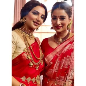 Sayantika Banerjee Instagram - Happy Birthday  Gorgeous And Sweetest @subhashreeganguly_real ✨🌻❤Wishing You A Beautiful Day With Good Health And Forever. Happy Birthday! 
. 
. @iamsayantikabanerjee #sayantikabanerjee #sayantikabanerjeeofficial #bindassayantika #instagood #instagram #trending #love