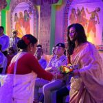 Sayantika Banerjee Instagram - আজ বাঁকুড়ায় মাননীয়া মূখ্যমন্ত্রী মমতা বন্দ্যোপাধ্যায় কতৃক জেলায় জেলায় দুর্গোৎসবের শুভ সূচনা। সাথে আছেন বাঁকুড়ার জেলা শাসক শ্রী সিয়াদ এন (IAS)এবং বাঁকুড়া পুলিশ সুপার শ্রী বৈভব তেওয়ারী (IPS) সহ সকল আধিকারিক ও নেতৃবৃন্দ । #pasheachibankura Bankura