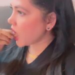 Seema Singh Instagram - Sachhi baat hai 👍🏻 . . . #reels #funny #comedyreels #timepass #trending #video #viral #reelsinstagram #instagood #instagram