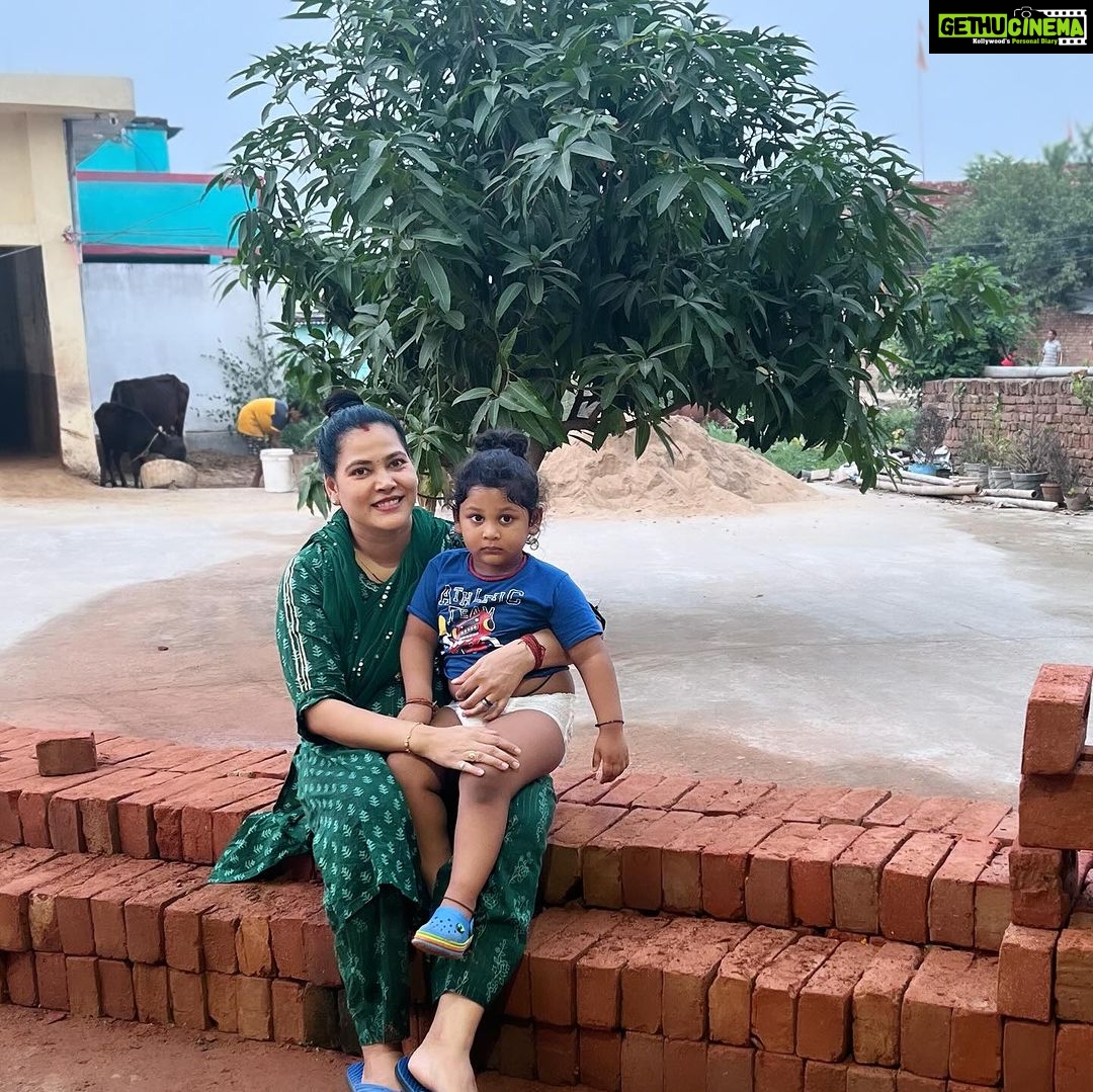 Seema Singh Instagram - सुकून का दूसरा नाम बिहार💯❤️🤗 #barbigha #bihar . . . #photooftheday #trending #ootd #photography #bihar #barbigha Barbigha