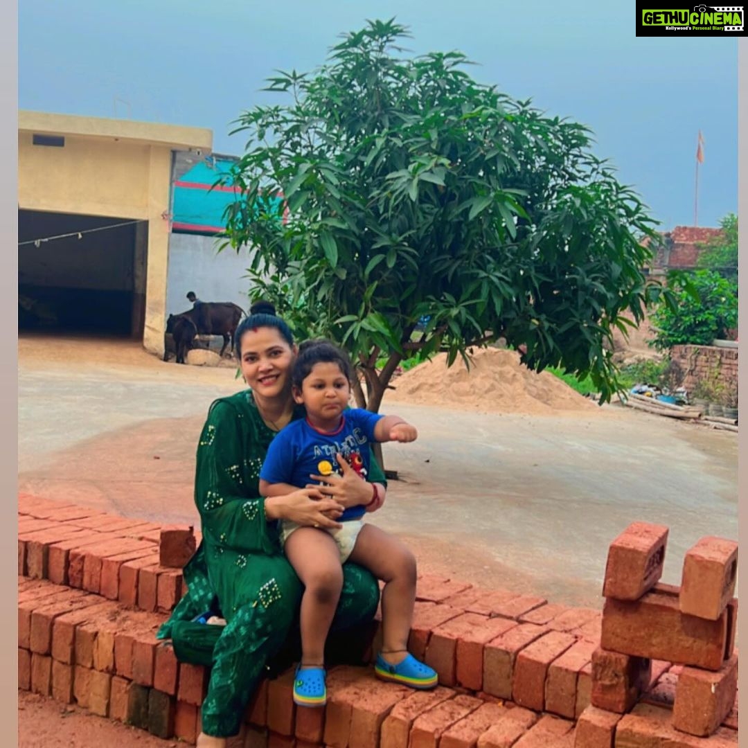 Seema Singh Instagram - सुकून का दूसरा नाम बिहार💯❤️🤗 #barbigha #bihar . . . #photooftheday #trending #ootd #photography #bihar #barbigha Barbigha