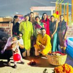Seema Singh Instagram – family 🌈❤️🙏
जय छठी मैया 😇🙏
.
.
.
#jaichhathimaiya🙏 #bihar #barbigha #family #sandhyaaragh🙏🙏 Barbigha