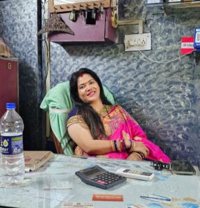 Seema Singh Instagram - हर वक़्त जीतने का जज्बा होना चाहिए,
क्यूंकि किस्मत बदले न बदले पर समय
ज़रूर बदलता है।🌈❤️
#morning 
#morninglikethis 
#photooftheday 
#dailypost 
#thoughts