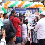Seema Singh Instagram – आज मैं भारतीय जनता पार्टी  एवं महानगरपालिका मुंबई और लालजी पाड़ा कांदिवली पश्चिम के नगरसेवक @kamleshyadav1802 जी के आमंत्रण पर स्वच्छता अभियान की हिस्सा बनी …इस मुहिम का हिस्सा बनकर मुझे बहुत अच्छा लगा..मैं इसके लिए देश के और इस मुहिम के रचनाकार यशस्वी प्रधानमंत्री आदरणीय नरेंद्र @narendramodi जी का आभार प्रकट करती हूं..साथ ही  लालजीपाड़ा के नगरसेवक कमलेश यादव जी ,भाजपा कांदिवली  पश्चिम मुंबई, एवं महानगरपालिका मुंबई का इस सफल आयोजन के लिए और मुझे इस अभियान से जोड़ने के लिए धन्यवाद करती हूं.
स्वच्छ समाज  स्वच्छ भारत  स्वच्छ देश 
एक कदम स्वच्छता की ओर….
आपकी 
सीमा सिंह
 अभिनेत्री सह नेत्री
प्रदेश महासचिव 
(बिहार प्रदेश यूथ विंग)
लोजपा रामविलास