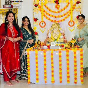 Seema Singh Instagram - Ganpati bappa morya 🙏😊
#ganpati2023