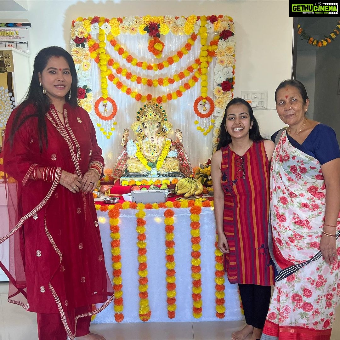 Seema Singh Instagram - Ganpati bappa morya 🙏😊 Mumbai, Maharashtra
