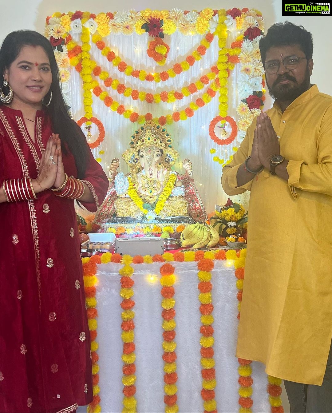 Seema Singh Instagram - Ganpati bappa morya๐๐ #ganpati2023 Mumbai, Maharashtra