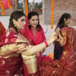 Seema Singh Instagram – महापर्व छठ के संध्या अर्घ्य की ढेर सारी शुभकामनाएँ🙏
जय छठी मैया 😇 Barbigha