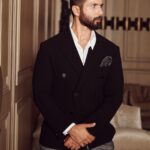 Shahid Kapoor Instagram – Daddy’s night out…