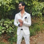 Shakti Arora Instagram - I decide the Vibe!! 😎 . . #shaktiarora #ghkkpm #mytoy Film City, Goregaon