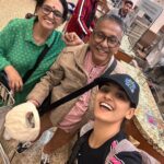Shakti Mohan Instagram - This is how I wanted to celebrate my birthday this year 🥹Best trip of my life 🌸 Bali was on Papa’s bucket list and I was perpetually scared for their health on this trip but mom & dad are pretty hardcore party people 😆 Will never ever forget this journey. I feel so lucky to be able to travel with them at this age 🧿🙏🏻 Thank you @ayodyabali @desavisesa @alilaseminyak @oneaboveglobal @touristers for this beautiful unforgettable gift 🎁
