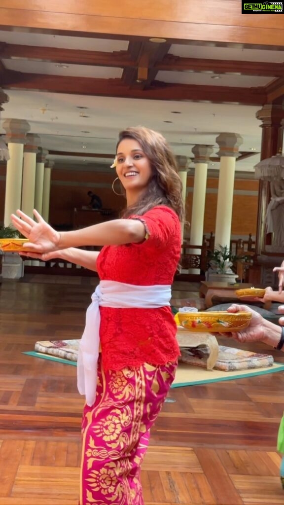 Shakti Mohan Instagram - Had a Bali good time ☀️🏝️ Most spectacular time learning Balinese dance, tasting local cuisines, seeing Black lava, witnessing Ramayana at Uluwatu Kecak, visiting gorgeous temples, beaches, islands and my favourite of all going through the forests on a quad bike 😎 I did not stop smiling for two hours straight. Thank you for such incredible life experiences 👏🏼 @ayodyabali @oneaboveglobal @touristers Bali, Indonesia